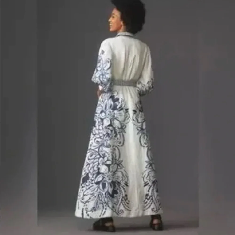 Elegant Blue and White Floral Maxi Dress - Picture 4 of 4